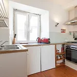 Apartament Comfortable Cozy - Center, Practical